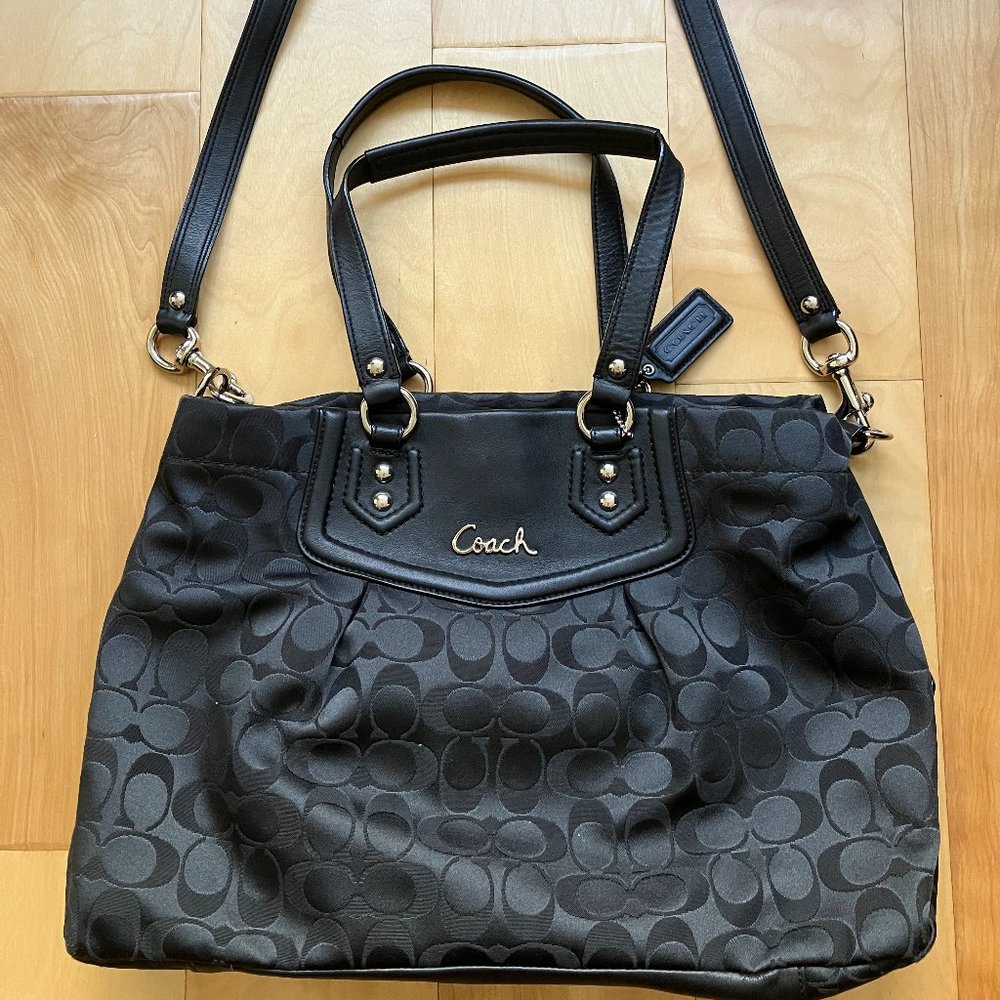 Coach Ashley Signature "C" Carryall (Black)